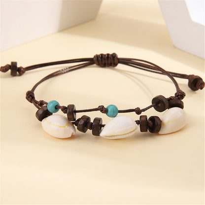 Turquoise and Conch Shell Layered Bracelet, bracelet for women, dainty minimalist design, detail close-up
