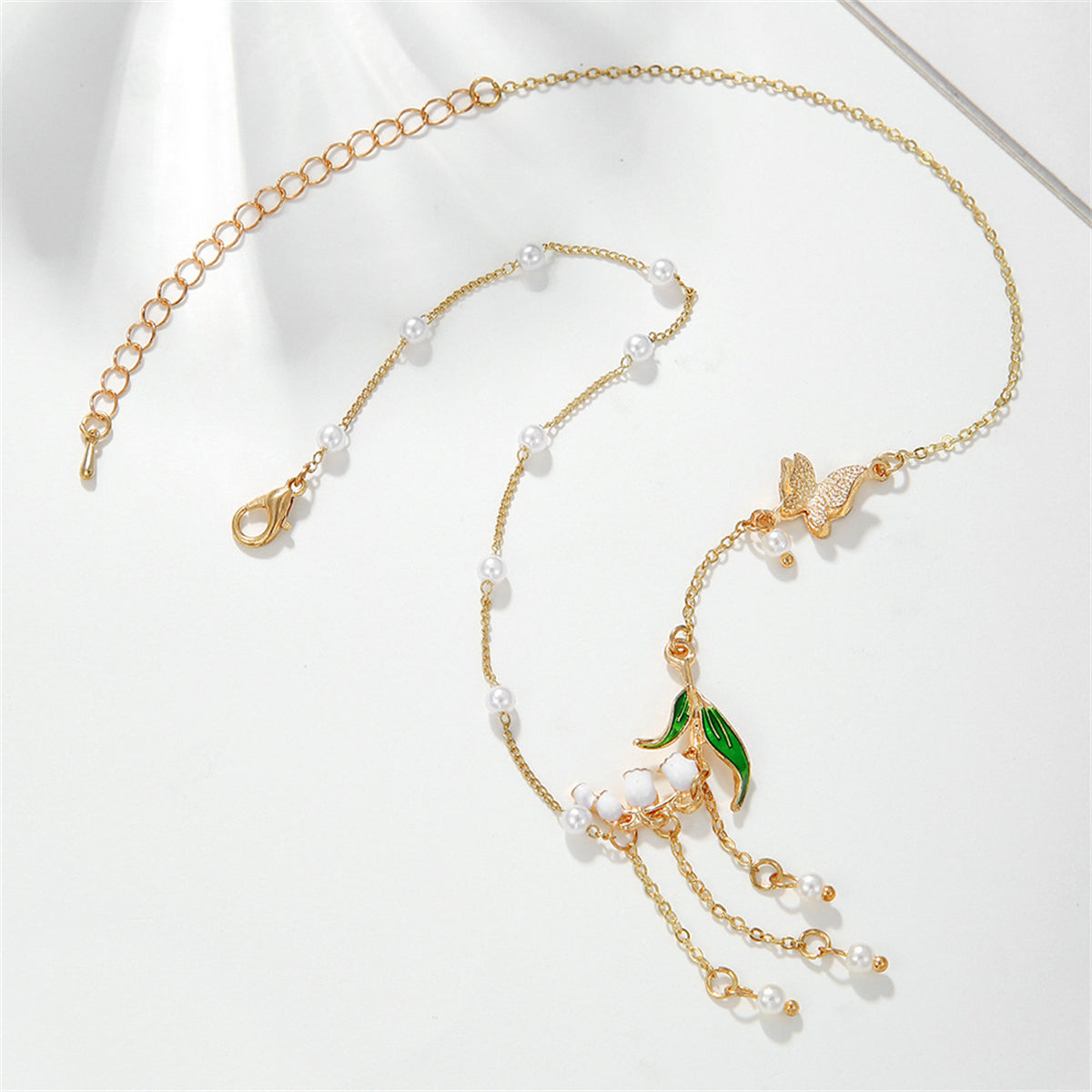 Pearl and Enamel 18K Gold-Plated Flowers Pendant Necklace, gold pendant necklace for women, lifestyle look