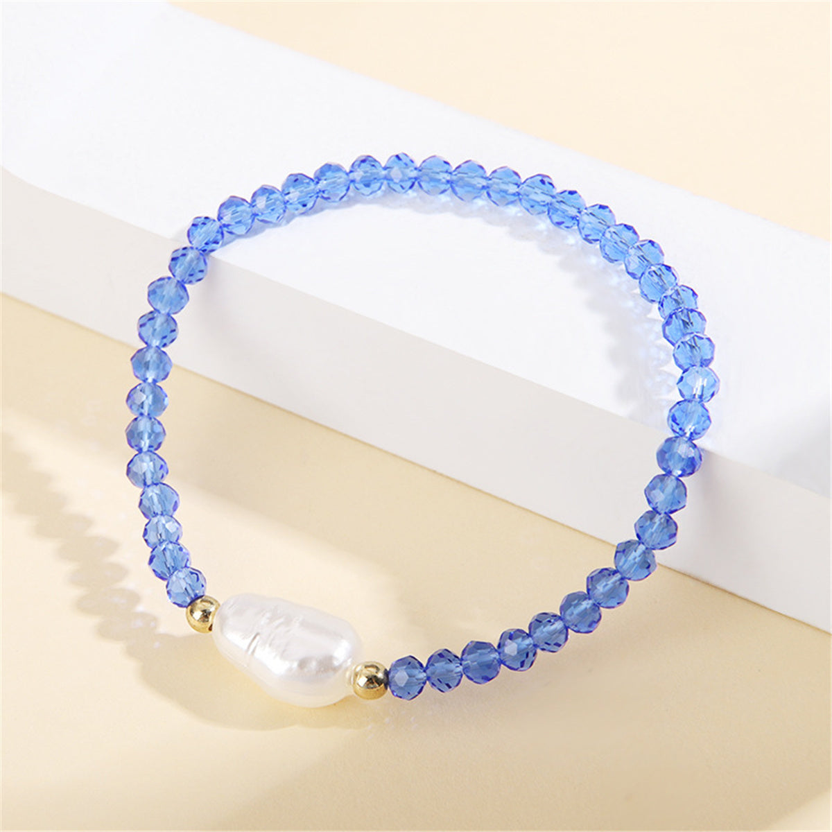 Blue Acrylic & Pearl Beaded Stretch Bracelet