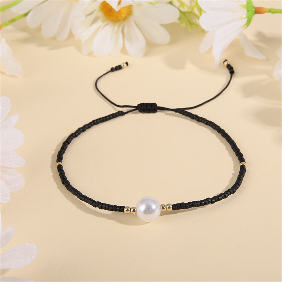 Black Howlite and Pearl Adjustable Bracelet, bracelet for women, vintage-inspired design, front view