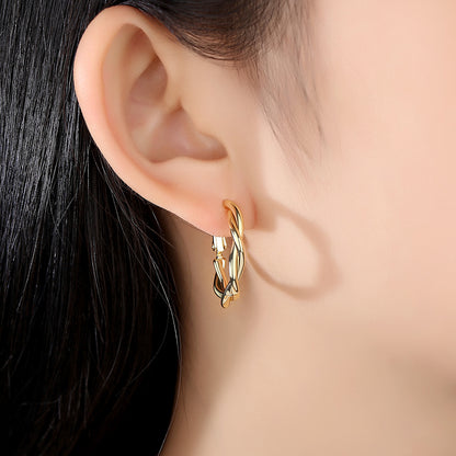 18K Gold-Plated Twine Hoop Earrings, elegant gift for her, detail close-up