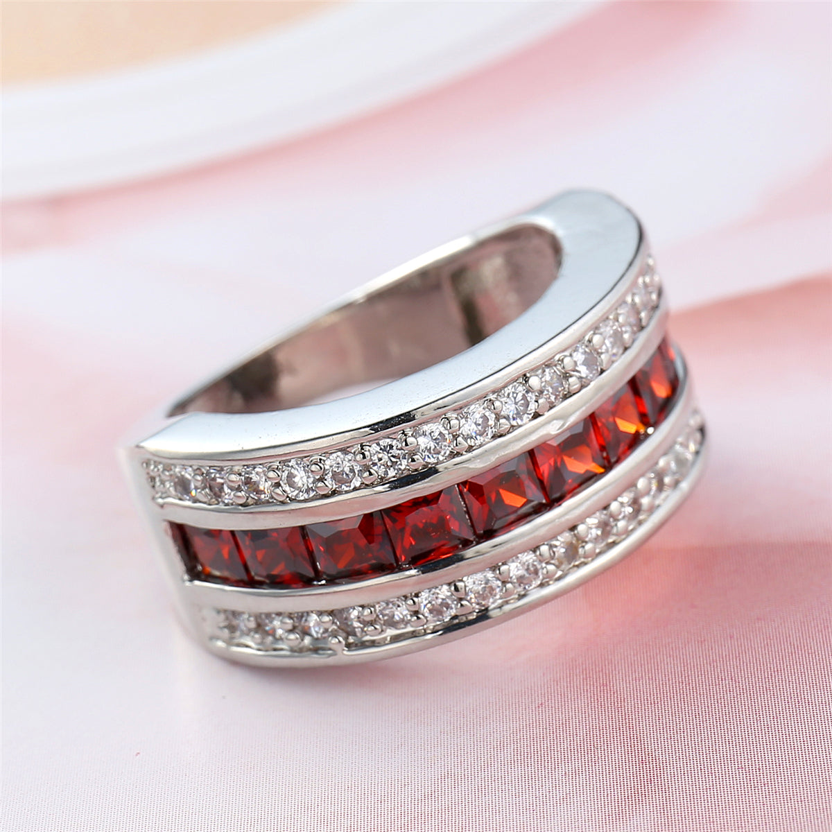 Red Crystal & Platinum-Plated Invisible Ring – ST.REGION
