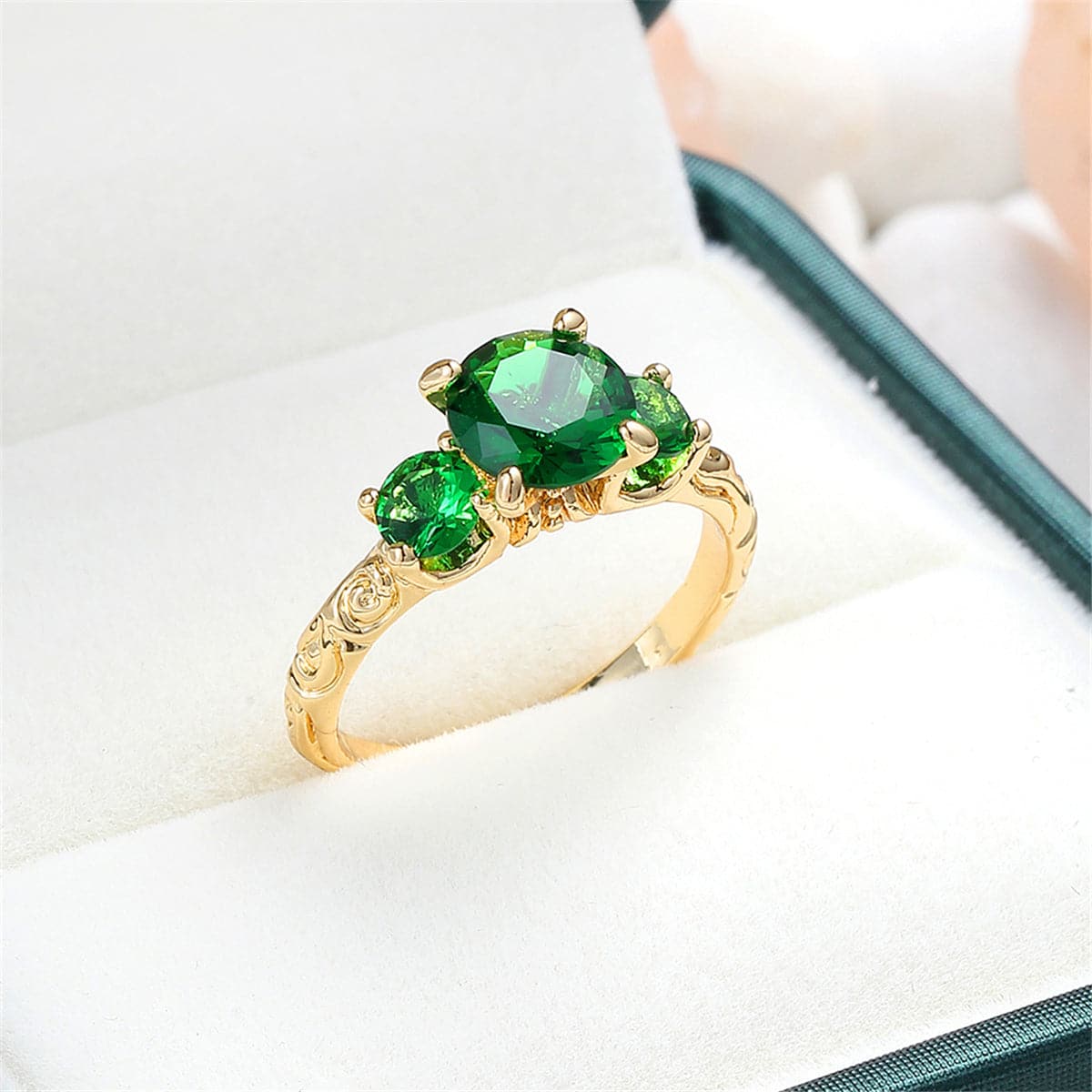 Green Crystal and 18K Gold-Plated Ring, gold statement rings for women, elegant gift for her, lifestyle look