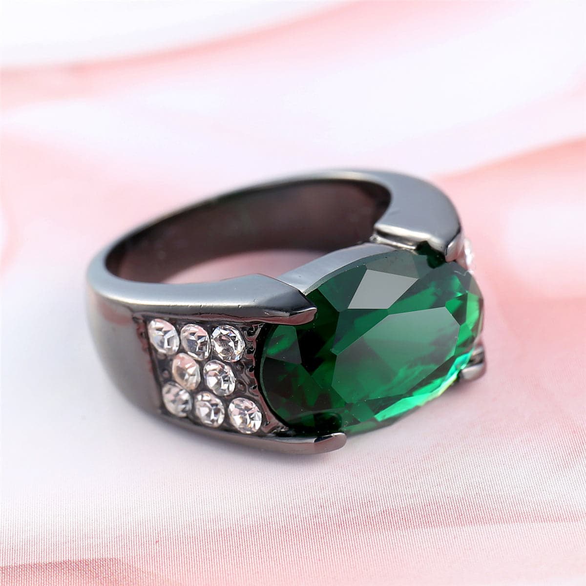 Green Crystal & Cubic Zirconia Oval-Cut Ring