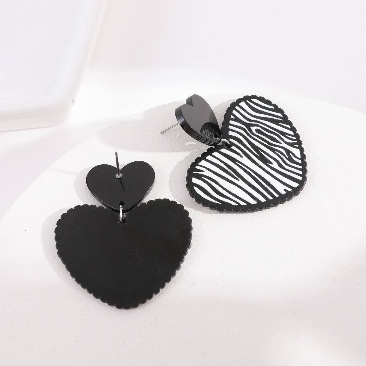 Black Acrylic and Silver-Plated Zebra Stripe Heart Drop Earrings, silver drop earrings for women, lifestyle look