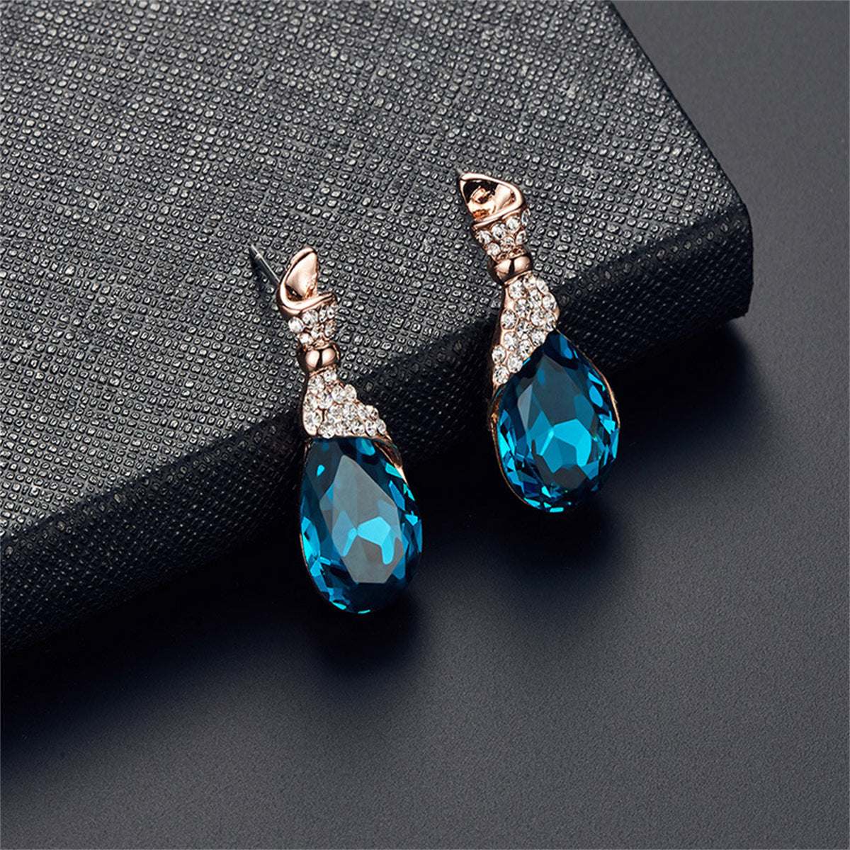 Purple Crystal & Cubic Zirconia 18K Rose Gold-Plated Pear Pendant Necklace & Drop Earrings
