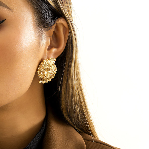 18k Gold-Plated Shell Stud Earrings