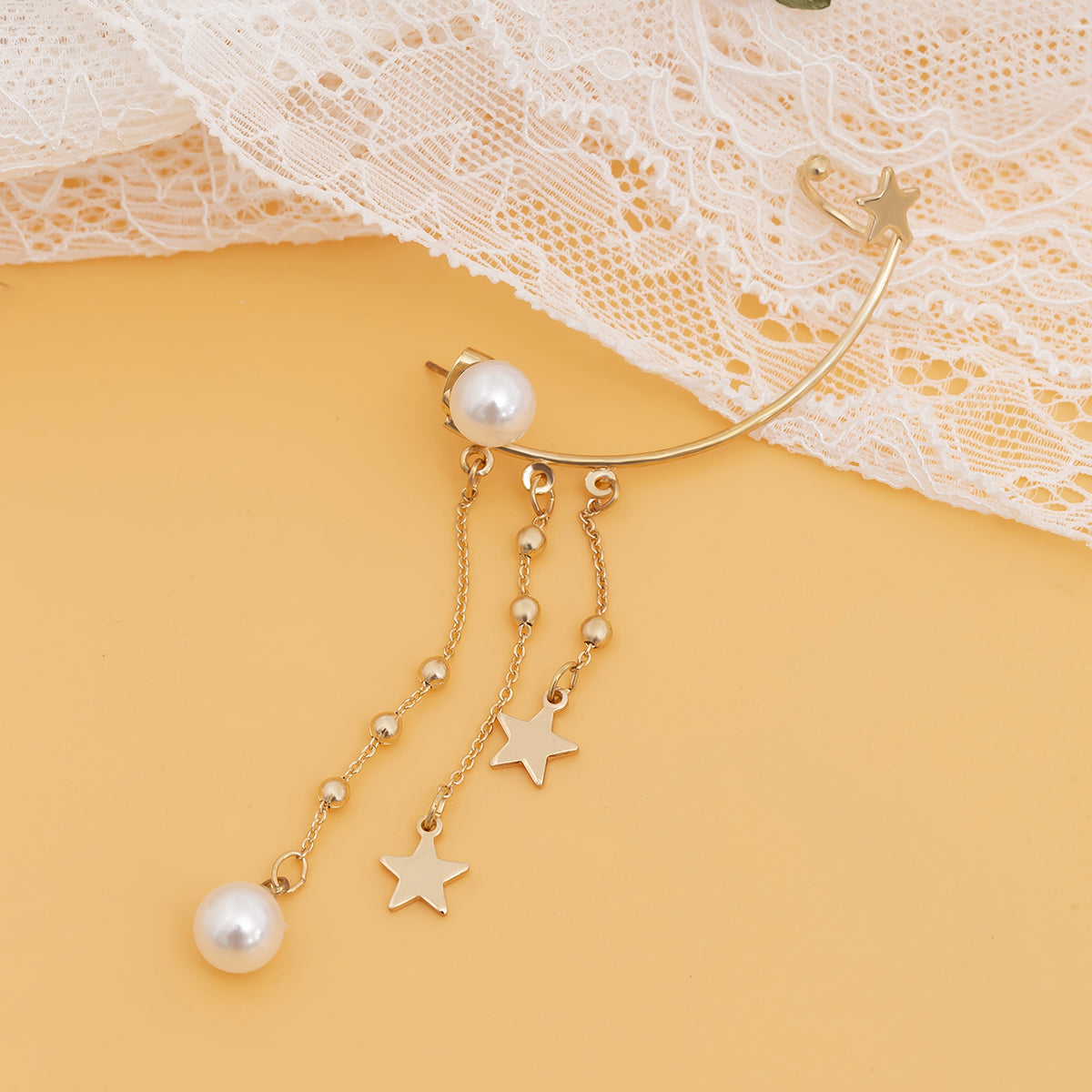 Pearl & 18K Gold-Plated Star Tassel Ear Climber
