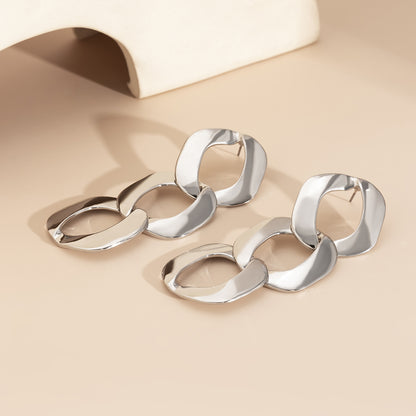 Silver-Plated Curb-Chain Drop Earrings, silver drop earrings for women, vintage-inspired design, lifestyle look