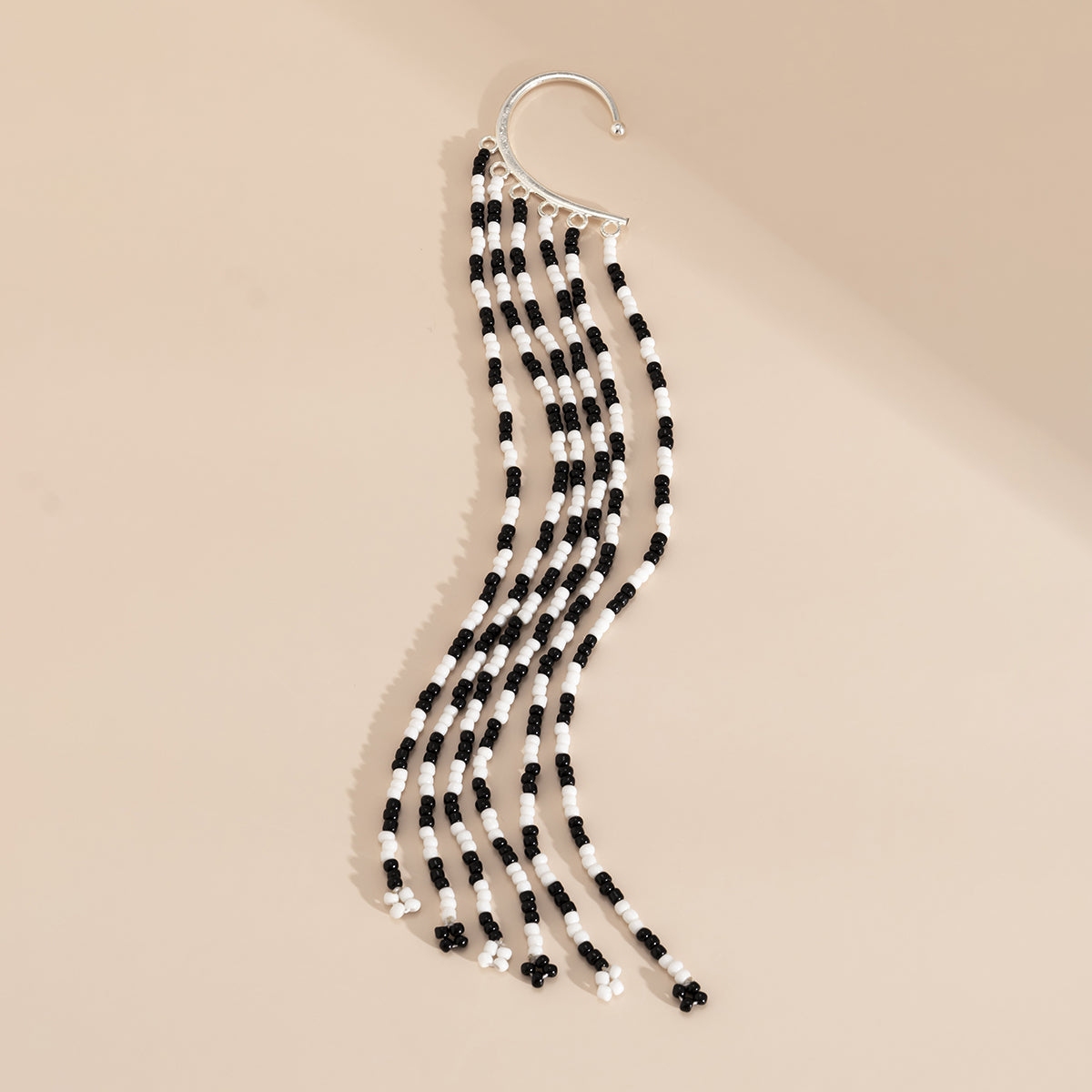 Black and White Howlite Tassel Ear Cuff, drop earrings for women, vintage-inspired design, detail close-up