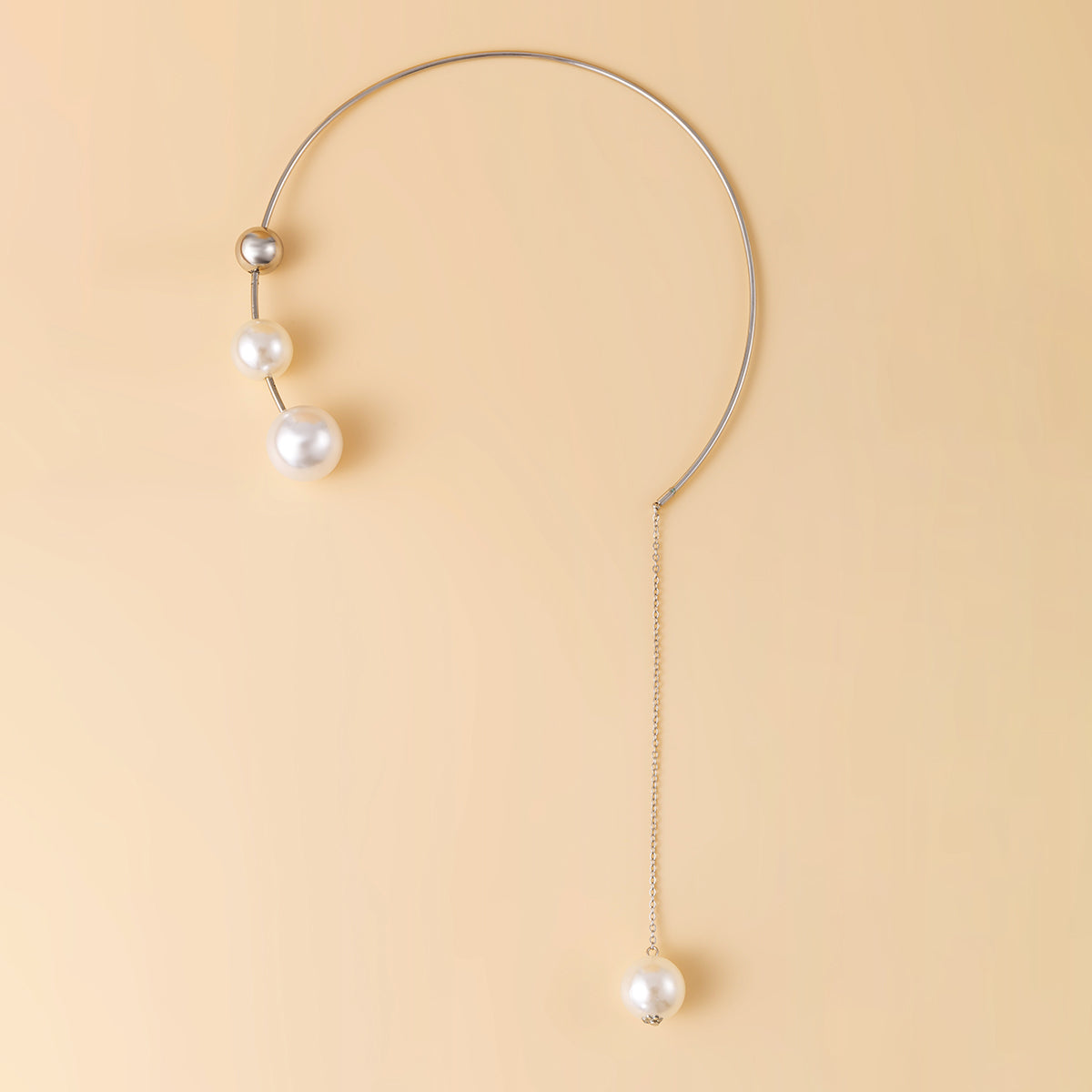 Pearl and Silver-Plated Drop Choker, silver pendant necklace for women, vintage-inspired design, styled look