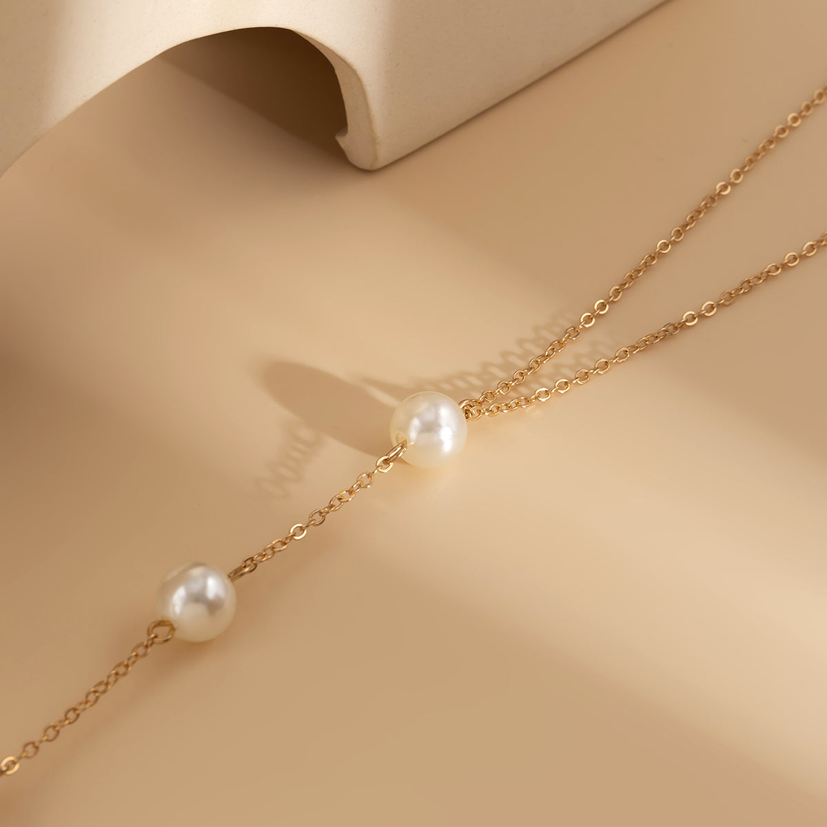 Pearl and 18K Gold-Plated Lariat Necklace, gold pendant necklace for women, elegant gift for her, side view