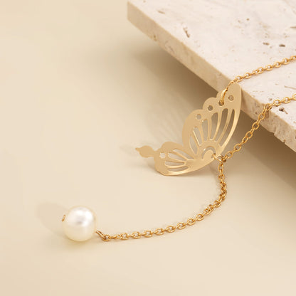 Pearl and 18K Gold-Plated Butterfly Lariat Necklace, gold pendant necklace for women, vintage-inspired design, lifestyle look