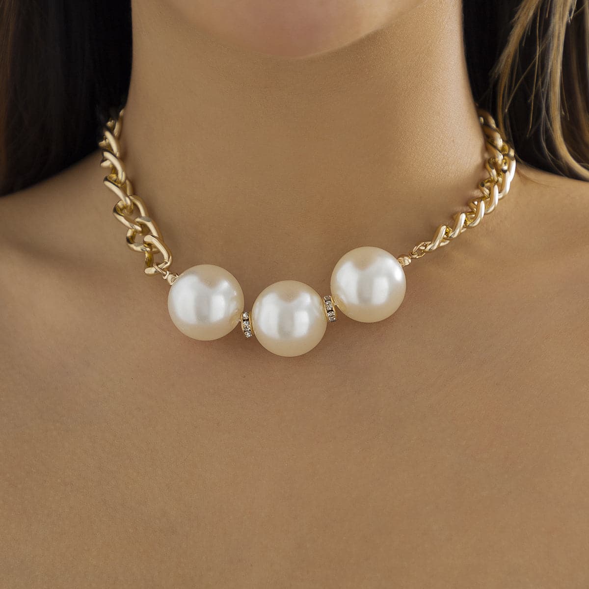 Pearl and Cubic Zirconia 18K Gold-Plated Curb Chain Choker Necklace, gold pendant necklace for women, front view