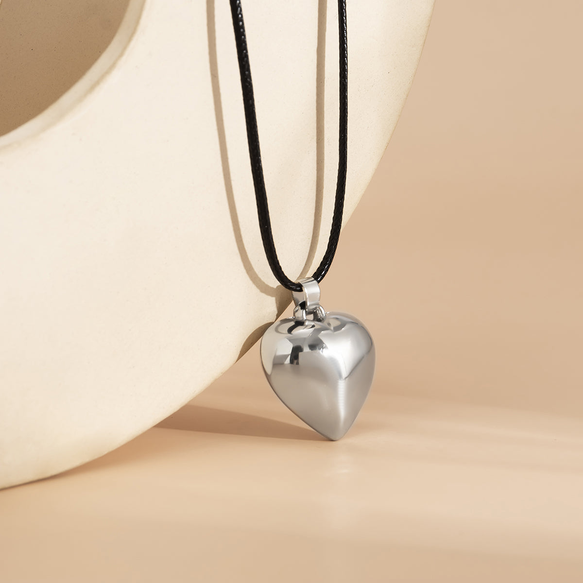Black Polystyrene and Silver-Plated Heart Pendant Necklace, silver pendant necklace for women, lifestyle look