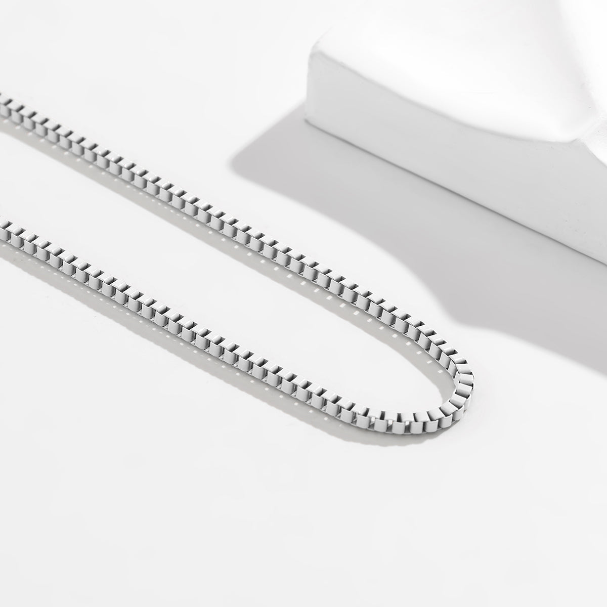 White Enamel and Silver-Plated Box Chain Necklace, silver pendant necklace for women, vintage-inspired design, styled look