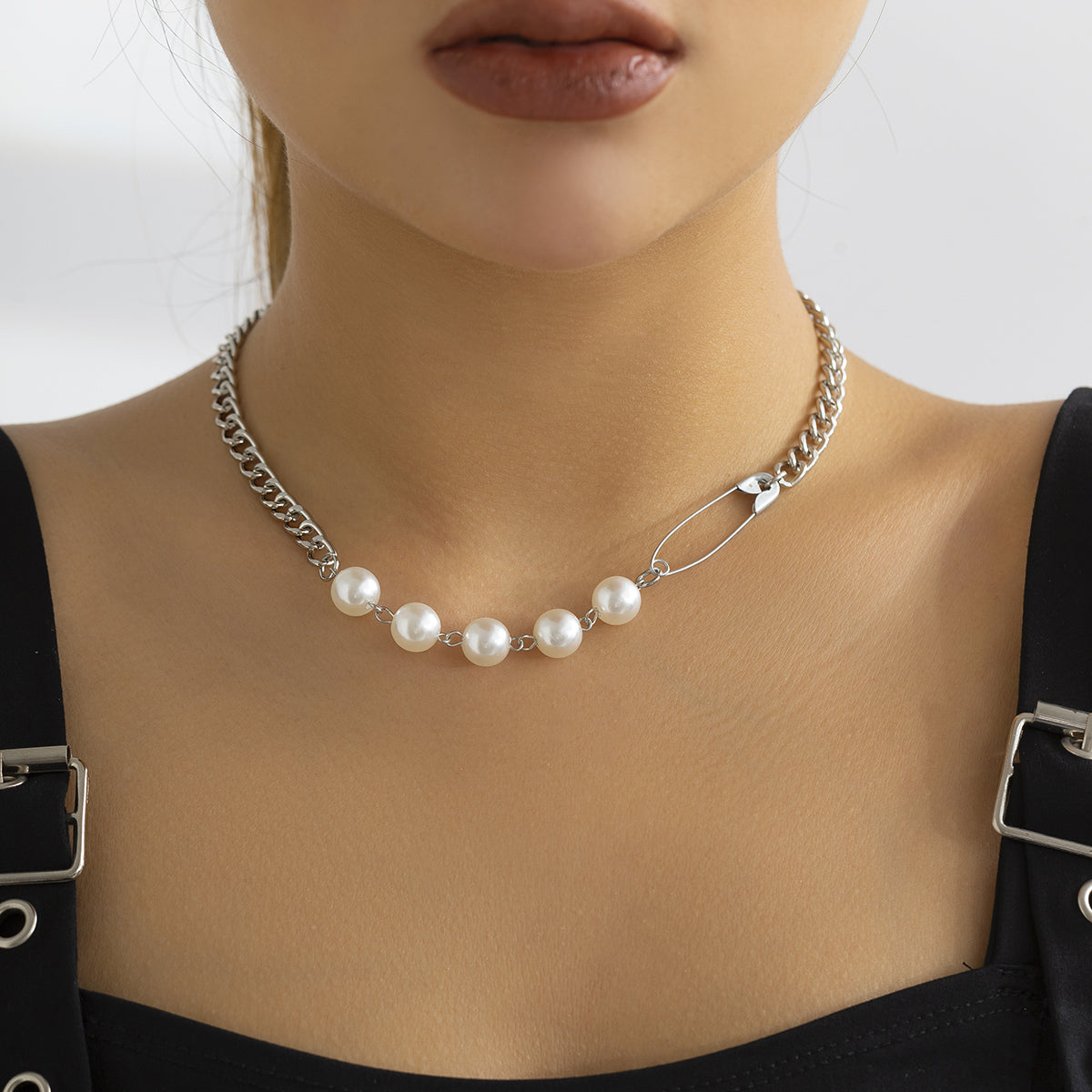 Pearl and Silver-Plated Pin Choker Necklace, silver pendant necklace for women, botanical inspired, front view