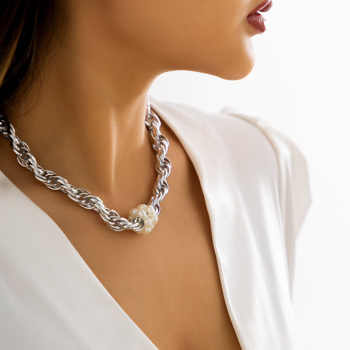 Pearl and Silver-Plated Rope Chain Bead Choker Necklace, silver pendant necklace for women, side view
