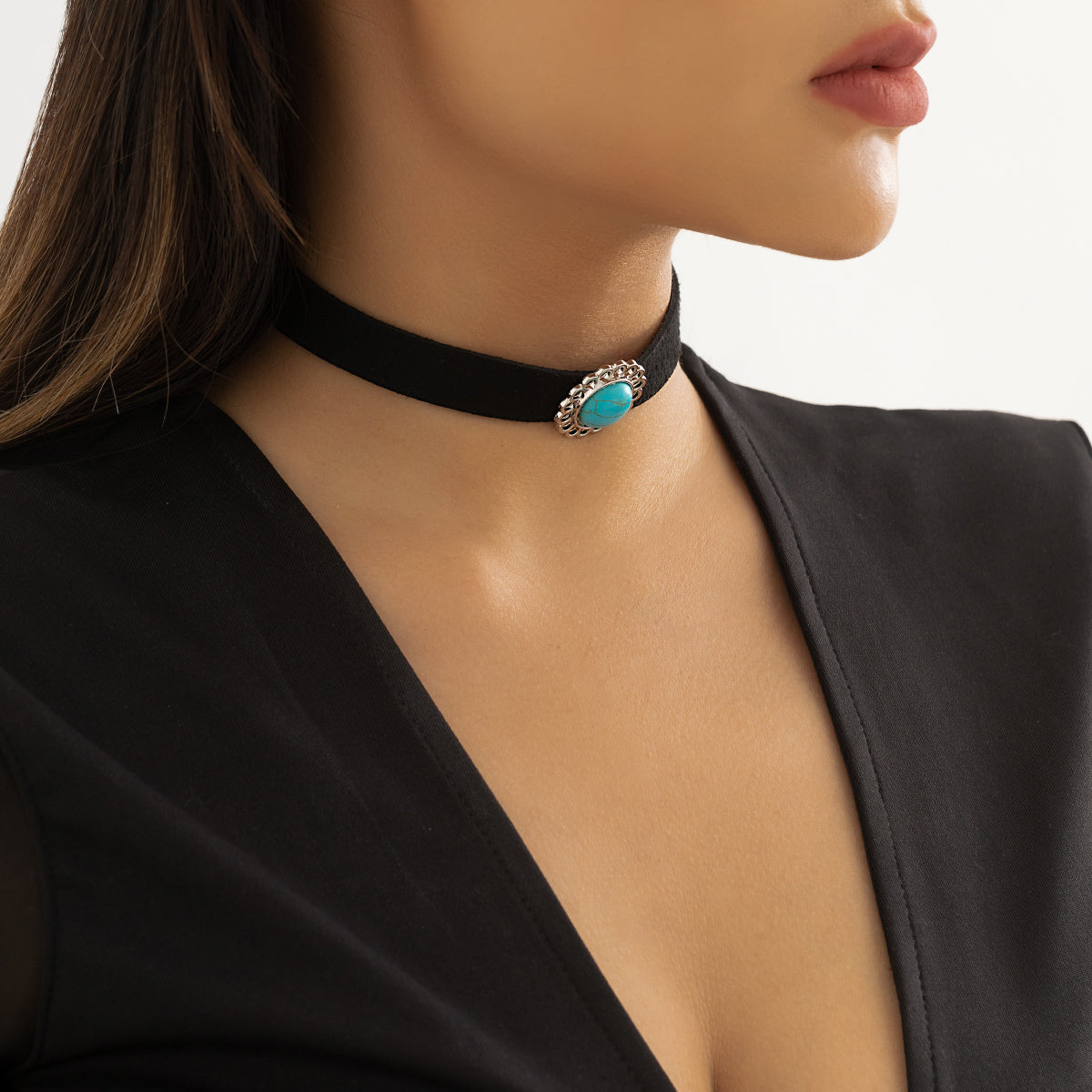 Turquoise & Silver-Plated Choker Necklace