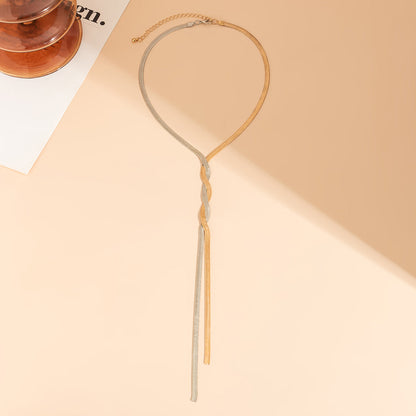 Two Tone Interlocked Herringbone Lariat Necklace, pendant necklace for women, dainty minimalist design, lifestyle look