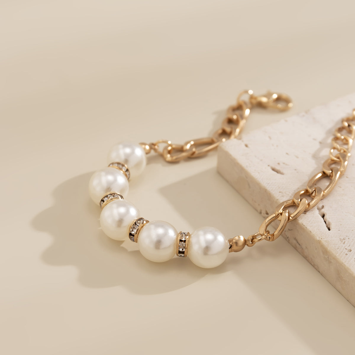 Pearl and Cubic Zirconia 18K Gold-Plated Curb Chain Bracelet, gold bracelet for women, elegant gift for her, side view