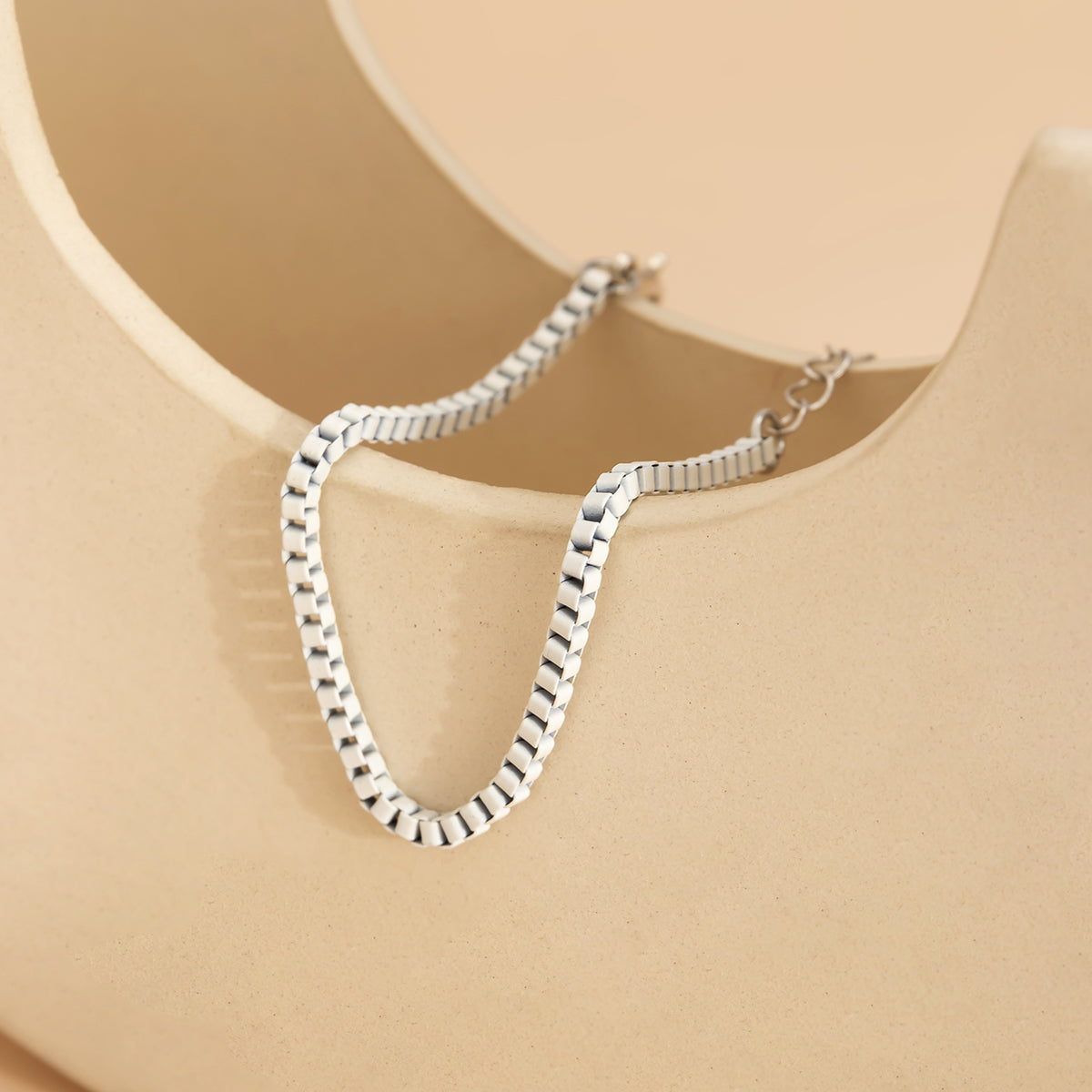 White Enamel and Silver-Plated Box Chain Adjustable Bracelet, silver bracelet for women, elegant gift for her, lifestyle look