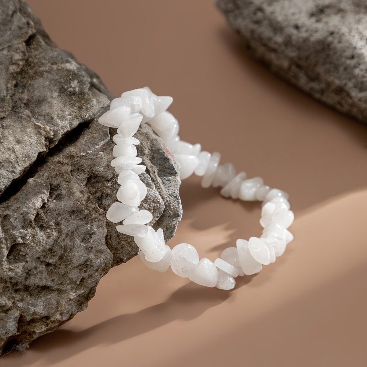 White Quartz Stretch Bracelet, bracelet for women, dainty minimalist design, detail close-up