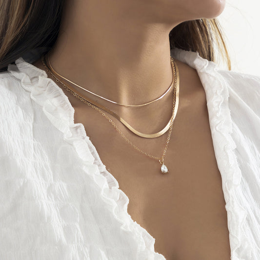 Crystal and 18K Gold-Plated Snake Chain Necklace Set, jewelry gift sets for women, elegant gift for her, front view