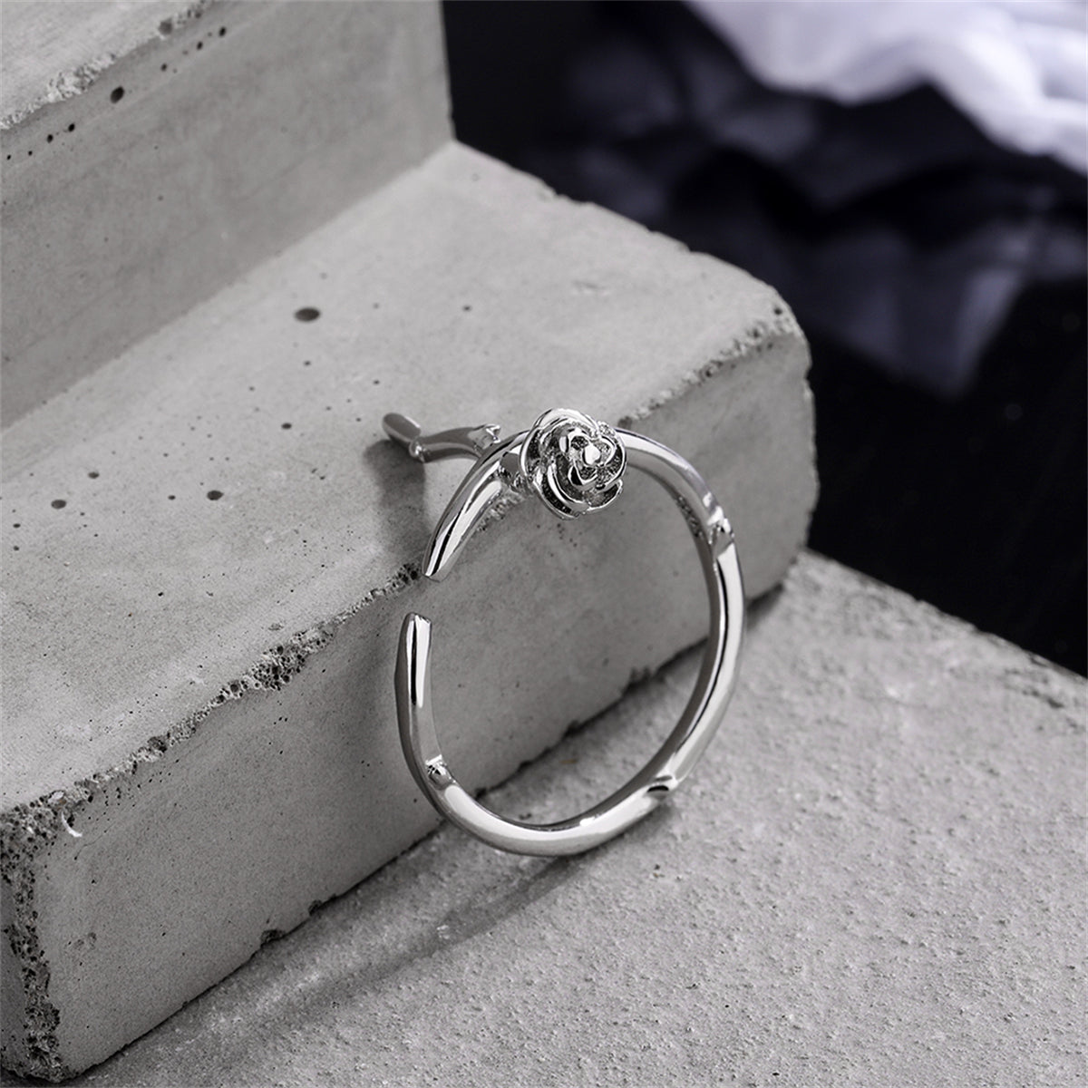 Silver-Plated Rose Open Ring, silver statement rings for women, vintage-inspired design, detail close-up