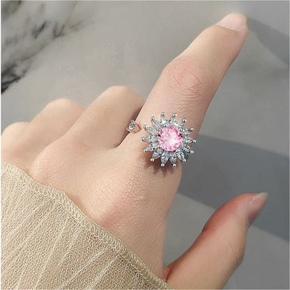 Pink Crystal and Cubic Zirconia Rotating Sunflower Ring, statement rings for women, elegant gift for her, detail close-up