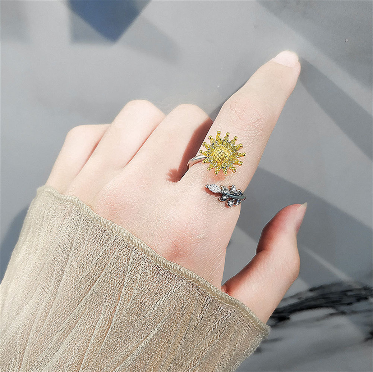 Yellow Crystal Two-Tone Rotating Sunflower Bypass Ring, statement rings for women, elegant gift for her, lifestyle look