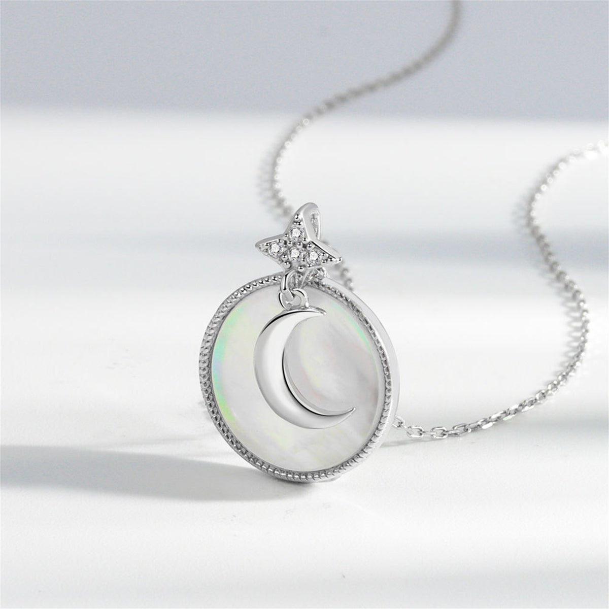 Shell and Silver-Plated Moon Round Pendant Necklace, silver pendant necklace for women, detail close-up