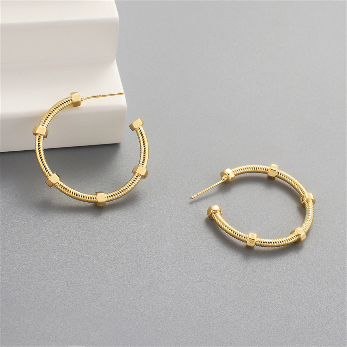18K Gold-Plated Screw Hoop Earrings