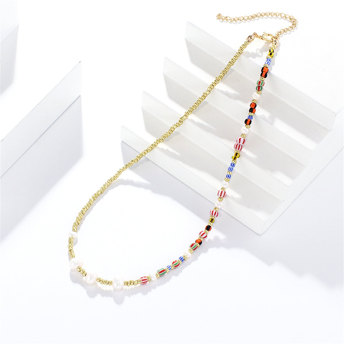 Pearl and Acrylic 18K Gold-Plated Bead Chain Necklace, gold pendant necklace for women, botanical inspired, detail close-up