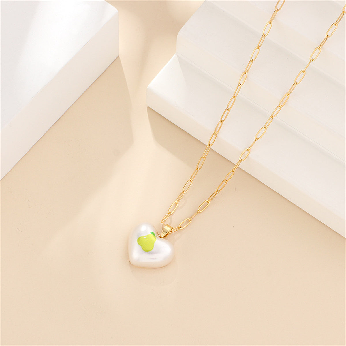Pearl and 18K Gold-Plated Pear Heart Pendant Necklace, gold pendant necklace for women, elegant gift for her, side view