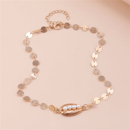 Pearl and 18K Gold-Plated Sequin Shell Arm Chain, elegant gift for her, detail close-up