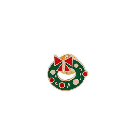 Green Enamel and 18K Gold-Plated Christmas Wreath Brooch, gold brooch pin, dainty minimalist design, front view