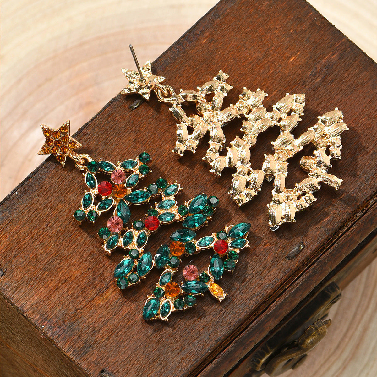 Green Crystal and Cubic Zirconia Tree Drop Earrings, drop earrings for women, elegant gift for her, lifestyle look