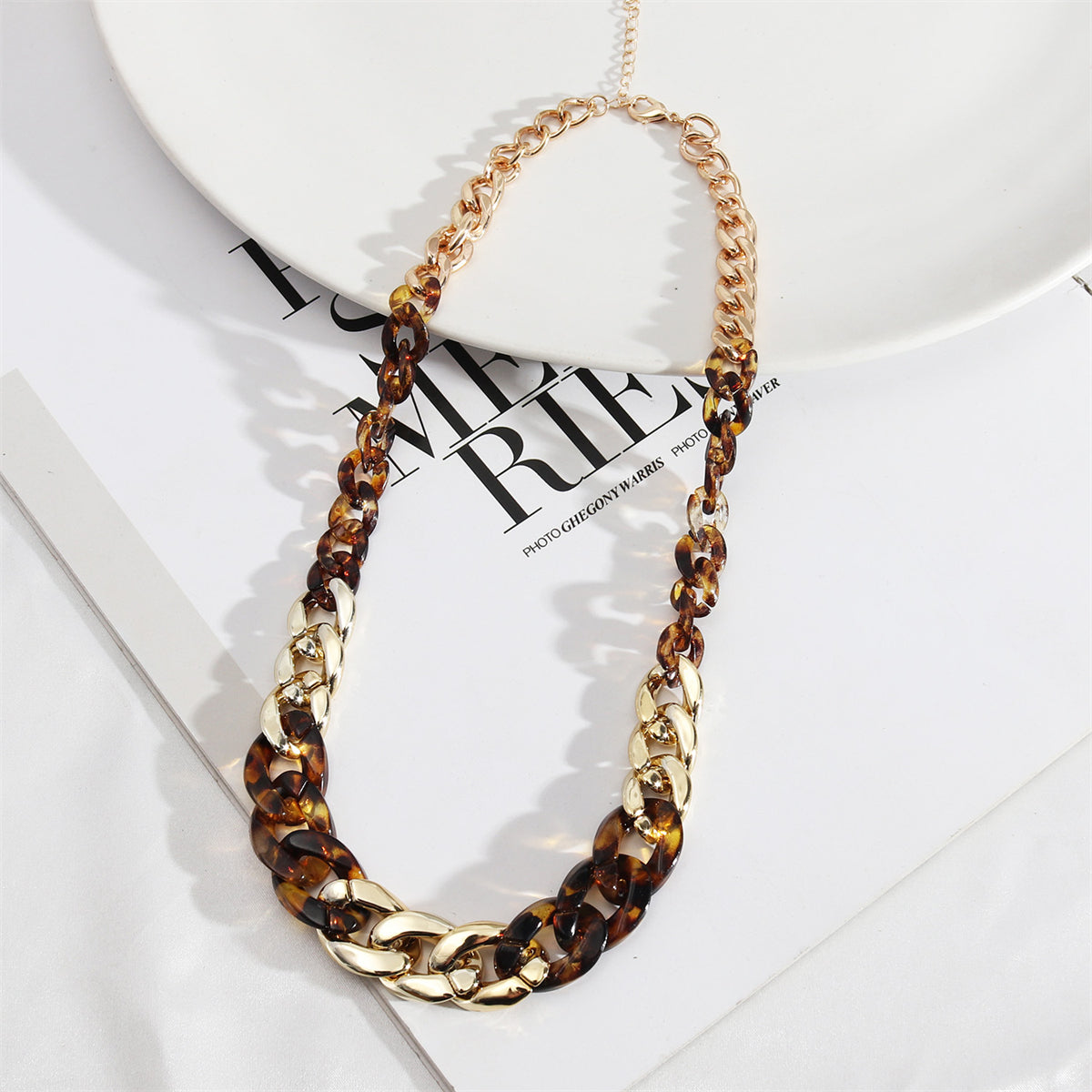 Brown Resin and 18K Gold-Plated Curb Chain Necklace, gold pendant necklace for women, vintage-inspired design, front view