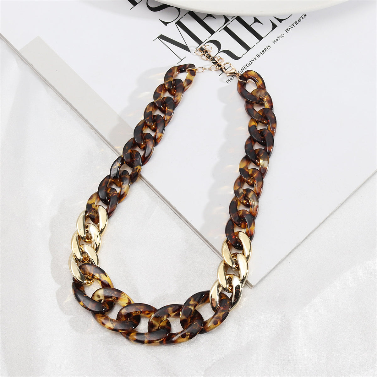 Amber and 18K Gold-Plated Tortoise Curb Chain Necklace, gold pendant necklace for women, everyday style, front view