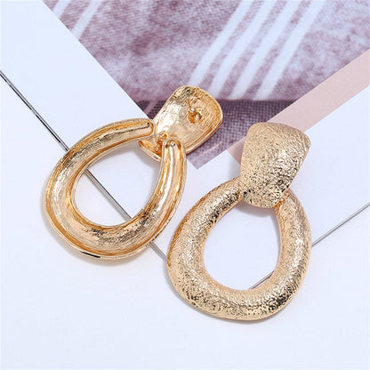 18K Gold-Plated Texture Drop Earrings, gold drop earrings for women, elegant gift for her, detail close-up