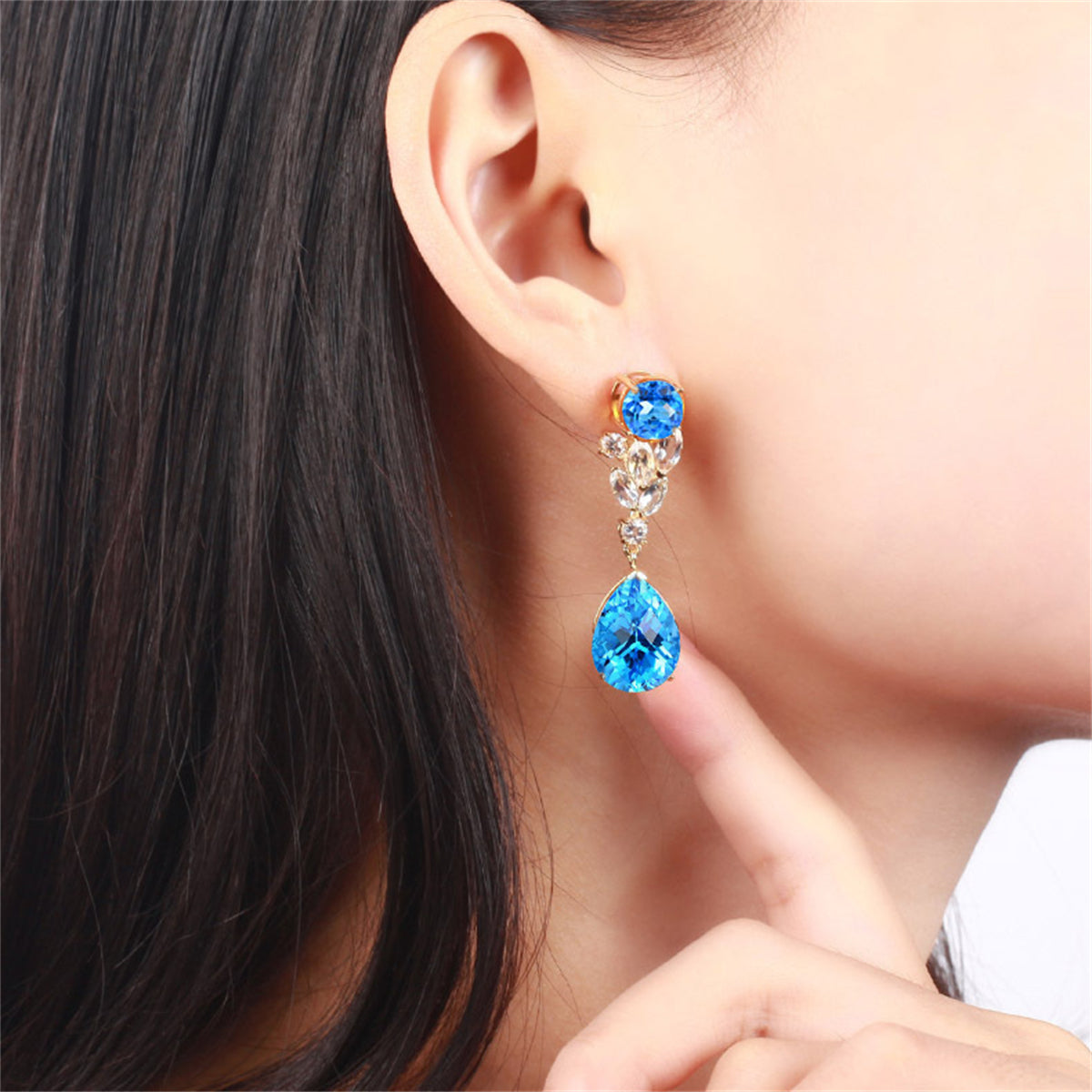Sea Blue Crystal and 18K Gold-Plated Pear Drop Earrings, gold drop earrings for women, elegant gift for her, detail close-up