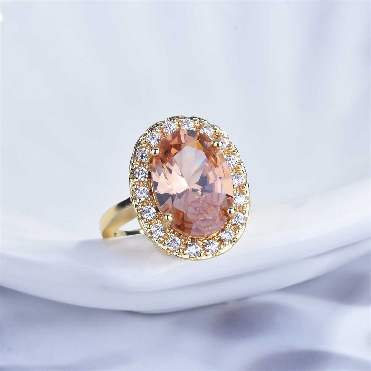 Crystal and Cubic Zirconia 18K Gold-Plated Hola Ring, gold statement rings for women, vintage-inspired design, lifestyle look