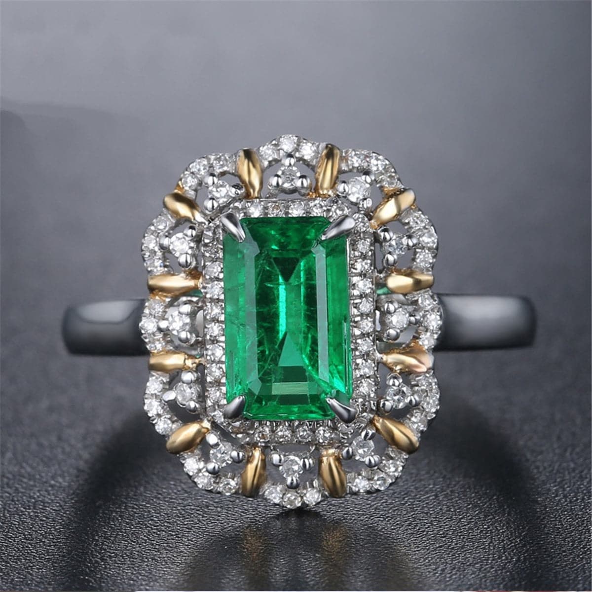 Green cubic zirconia & Crystal Floral Halo Ring - streetregion
