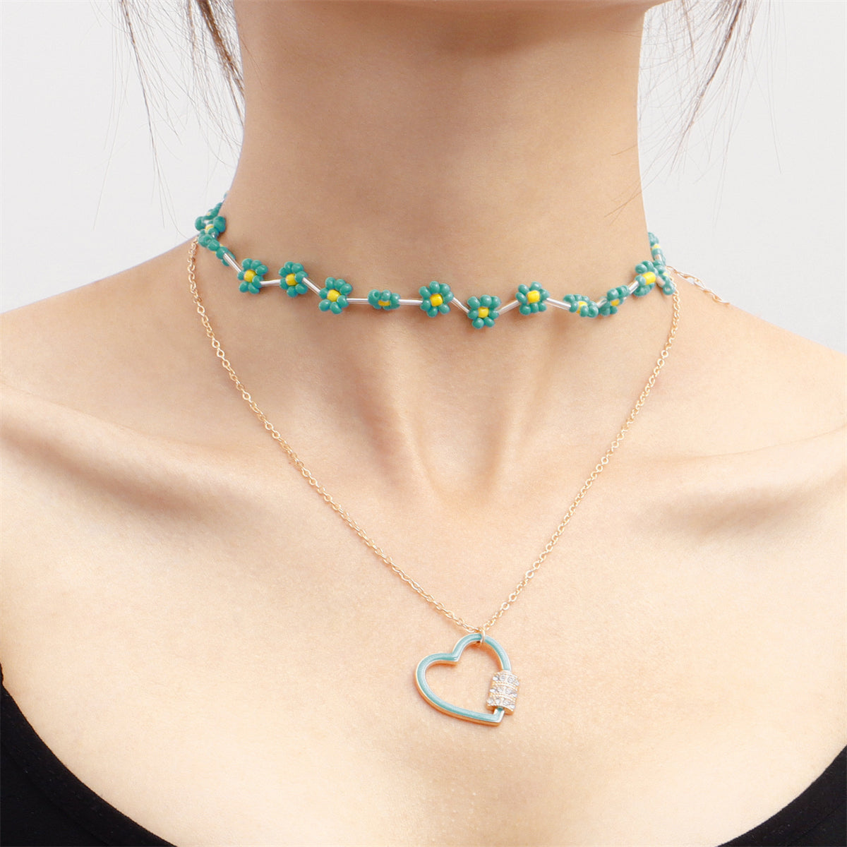 Green Howlite & Cubic Zirconia Heart Pendant Necklace