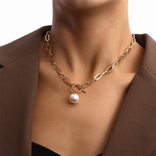 Pearl and 18K Gold-Plated Toggle Necklace, gold pendant necklace for women, vintage-inspired design, front view