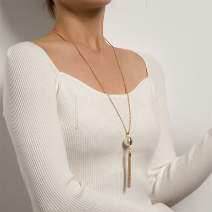 Pearl and 18K Gold-Plated Tassel Pendant Necklace, gold pendant necklace for women, botanical inspired, side view