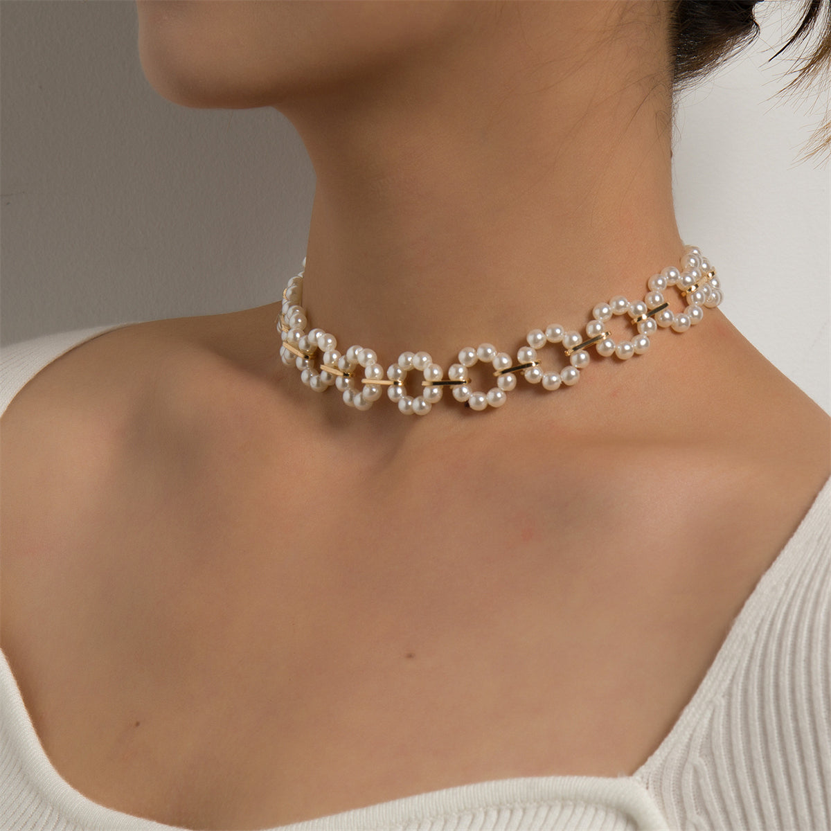 Pearl & 18K Gold-Plated Circle Choker Necklace