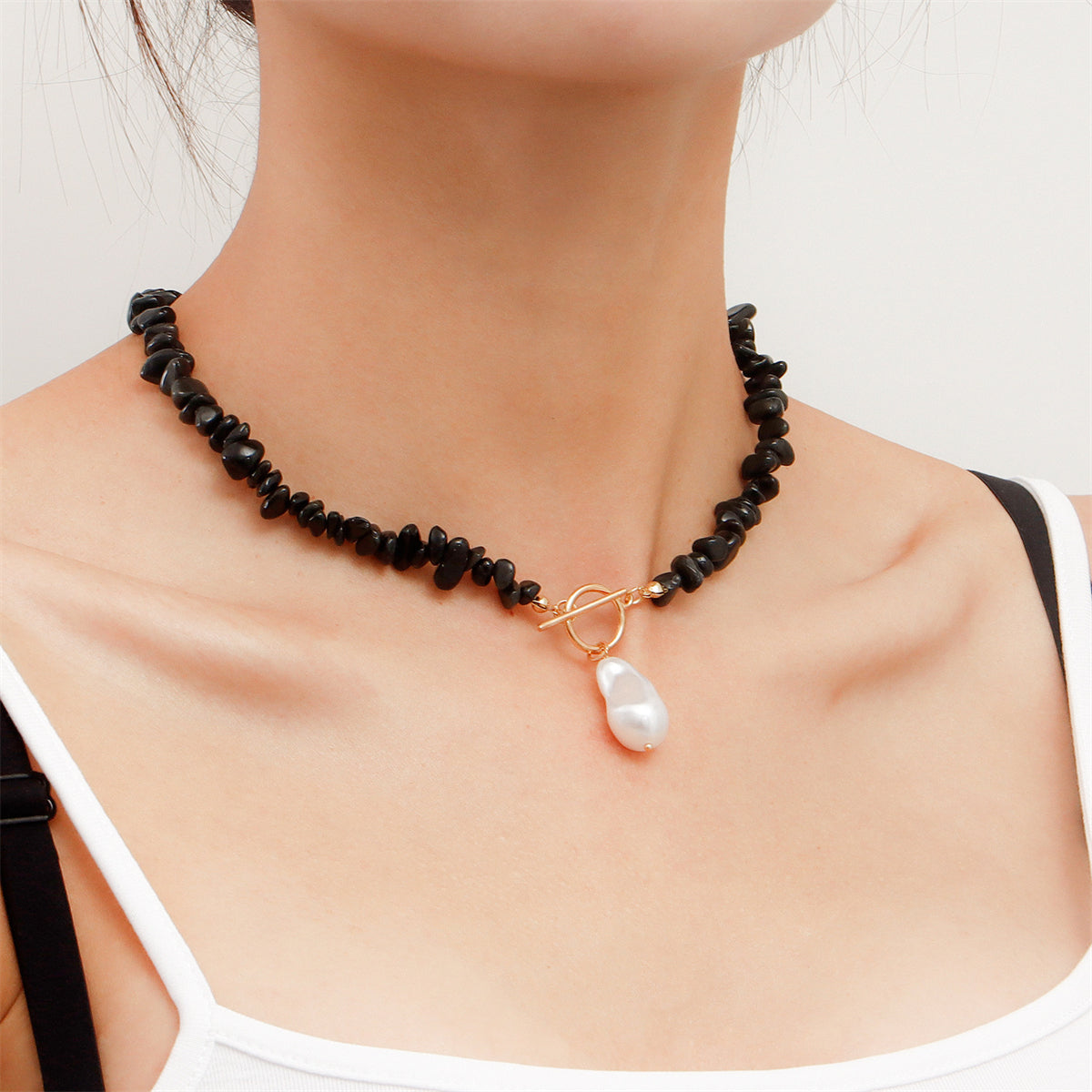 Black Resin and Pearl 18K Gold-Plated Drop Necklace, gold pendant necklace for women, everyday style, side view