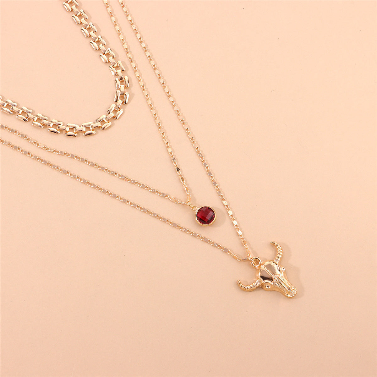 Crystal and 18K Gold-Plated Cattle Layered Pendant Necklace Set, gold pendant necklace for women, detail close-up